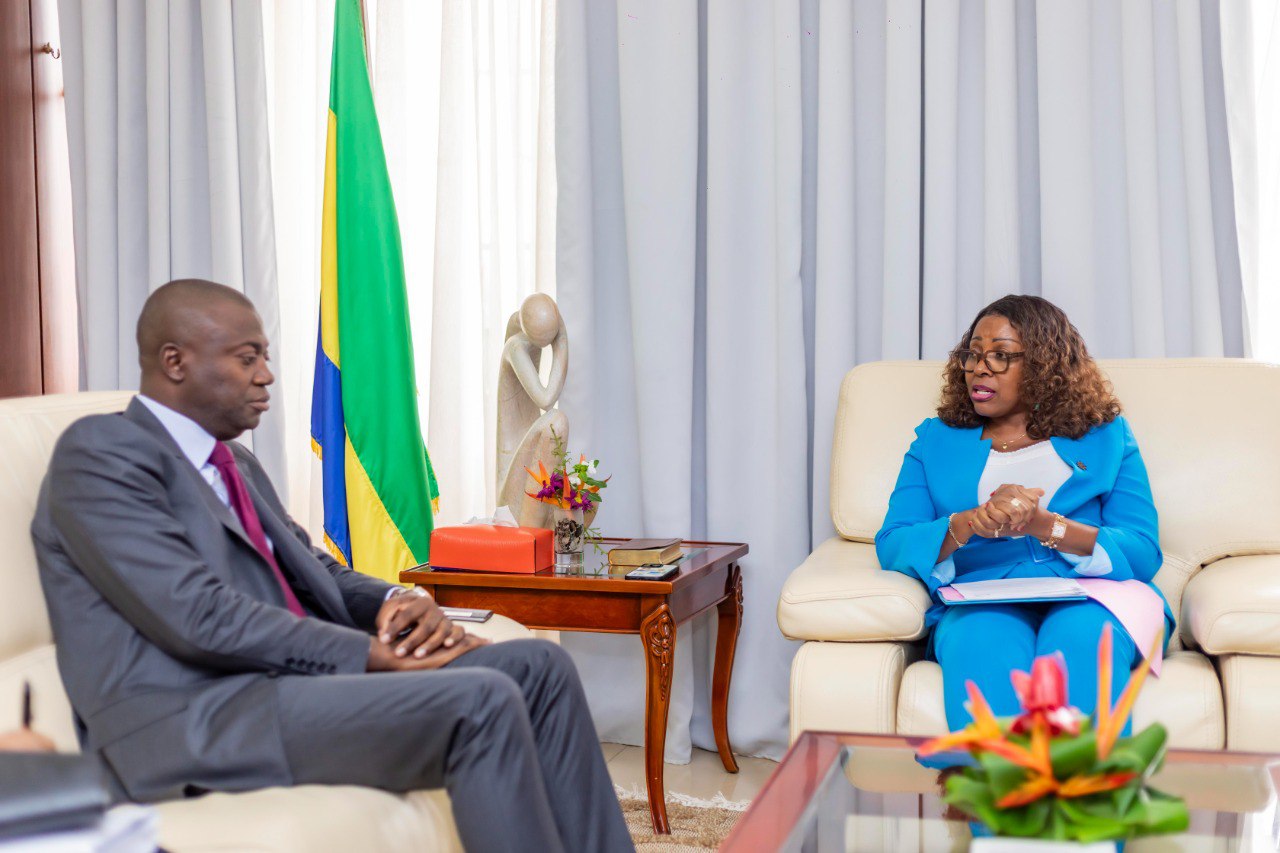 CAMPC : Laurence Ndong échange avec le Directeur Général du CAMPC
