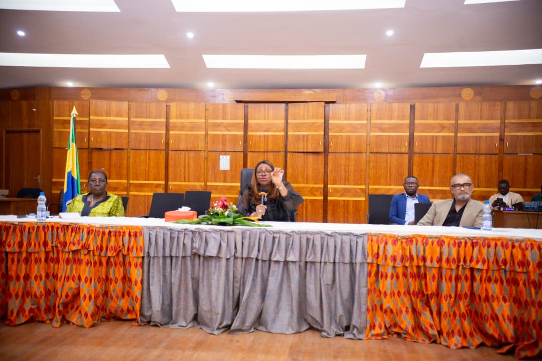 Laurence Ndong échange avec les DCRH sur le recensement des agents de la MONP