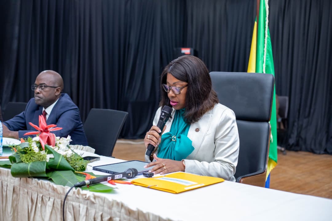 Réforme : Madame le Ministre Laurence Ndong ouvre les travaux de validation des nouveaux projets de loi
