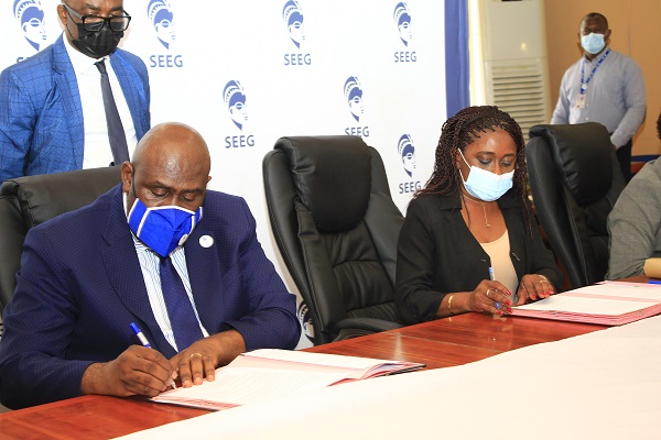 PAN FORMATION PROFESSIONNELLE | Signature d&rsquo;une Convention de partenariat entre la SEEG et le Ministère en charge de la Formation Professionnelle